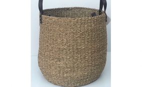 TT-DM 1904205 Natural seagrass basket.