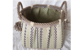 TT-160741 Seagrass basket, pattern color as it is